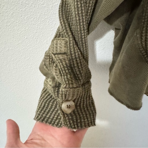 Free People FP One Scout Jacket Waffle Knit Cardigan in Army Green Slouchy-Small - Picture 6 of 9